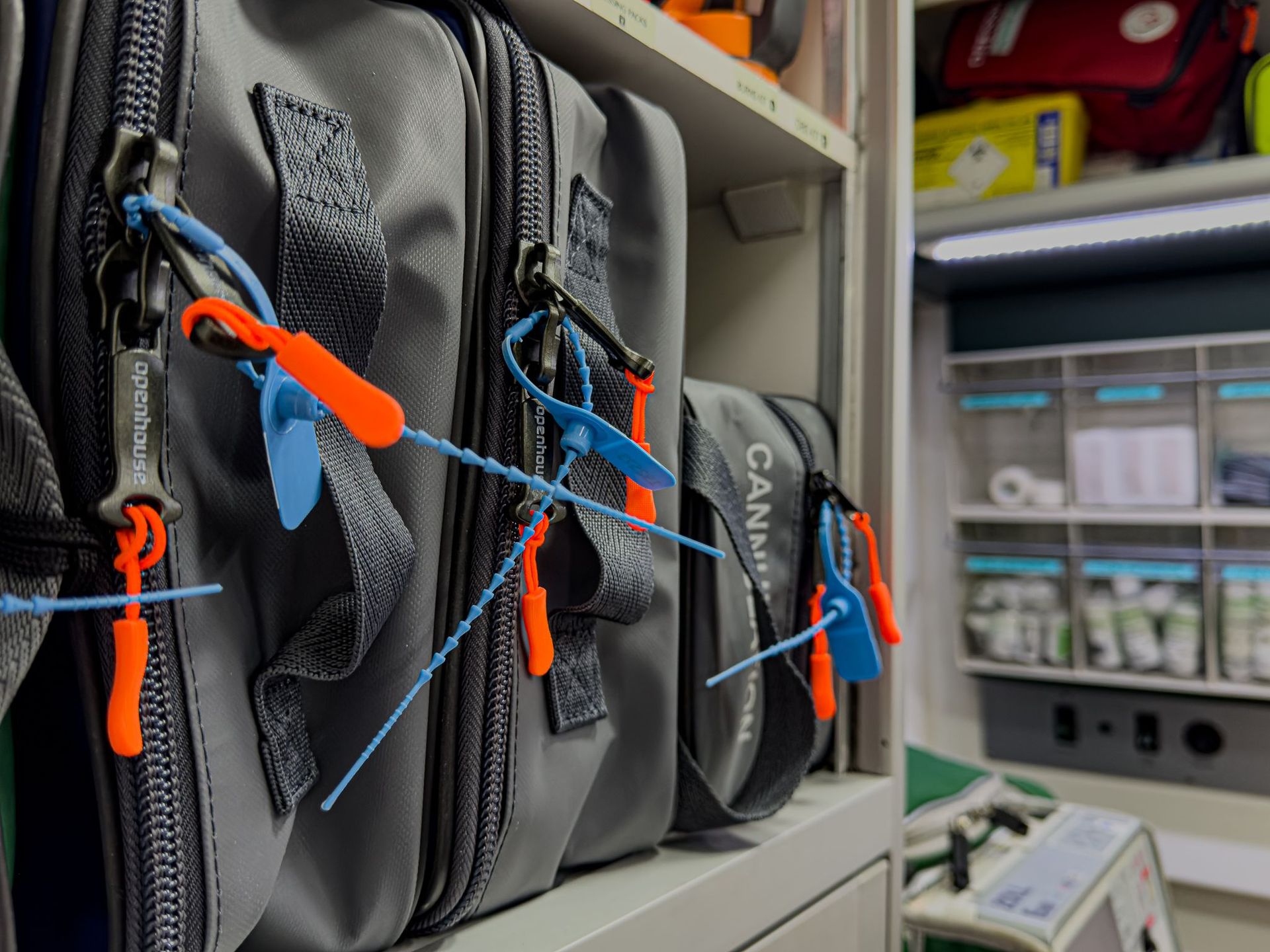 openhouse ambulance kit